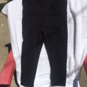 ivivva rhythmic crop leggings